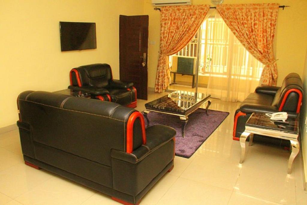 The Habitat Suites International Лаґос Номер фото