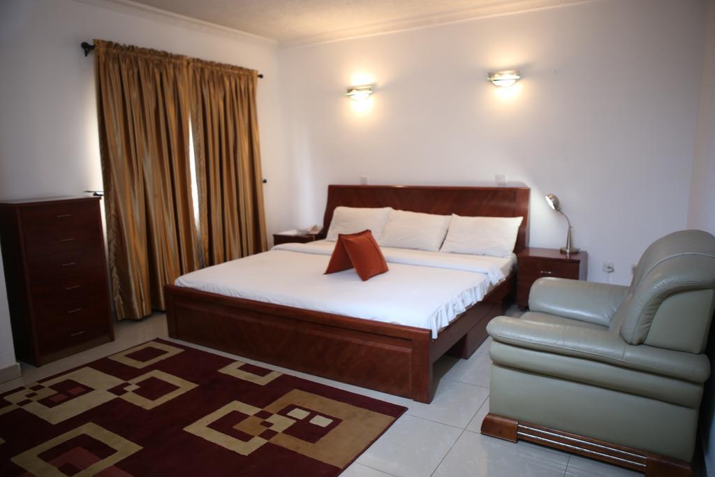 The Habitat Suites International Лаґос Екстер'єр фото